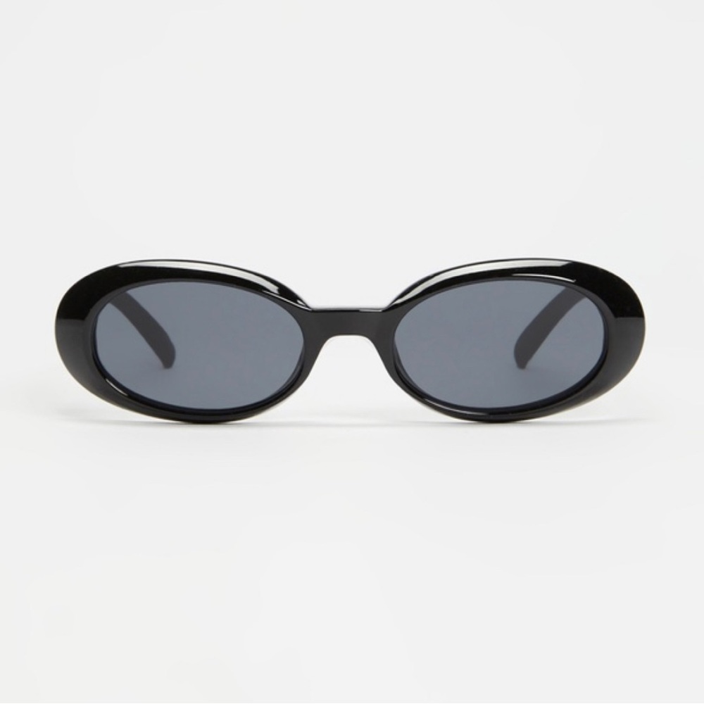 BRAND NEW NWT LE SPECS WORK IT ! BLACK UNISEX SUNGLASSES WITH CASE